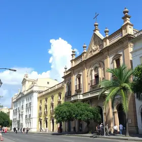Como surgiu Araguaína e quais foram os primeiros nomes da cidade